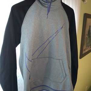 Nike sweatshirt